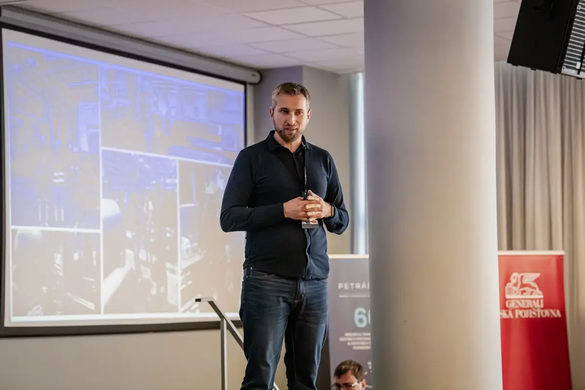Řečník s průmyslovým use case